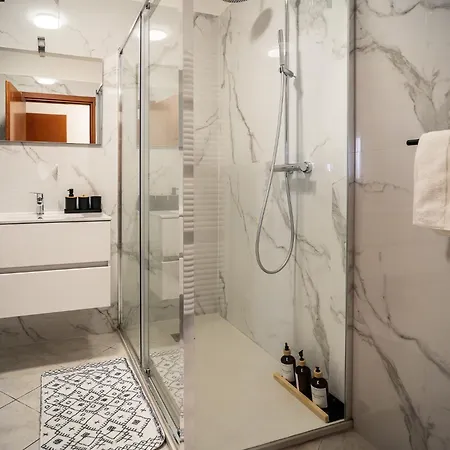 Casa Luzi Vista Orta Lejlighed